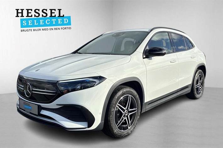 Hvid Mercedes EQA250 fra 2023 set udefra