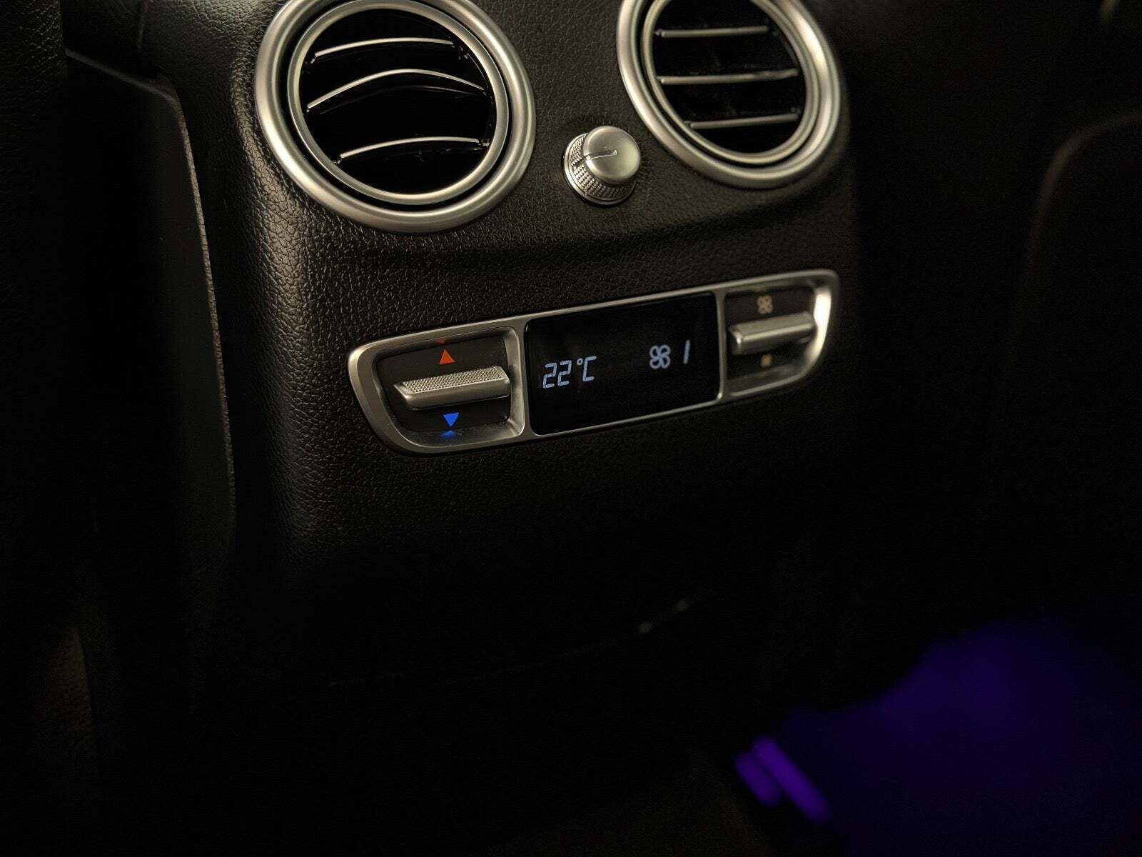 Sort Mercedes GLC43 fra 2020