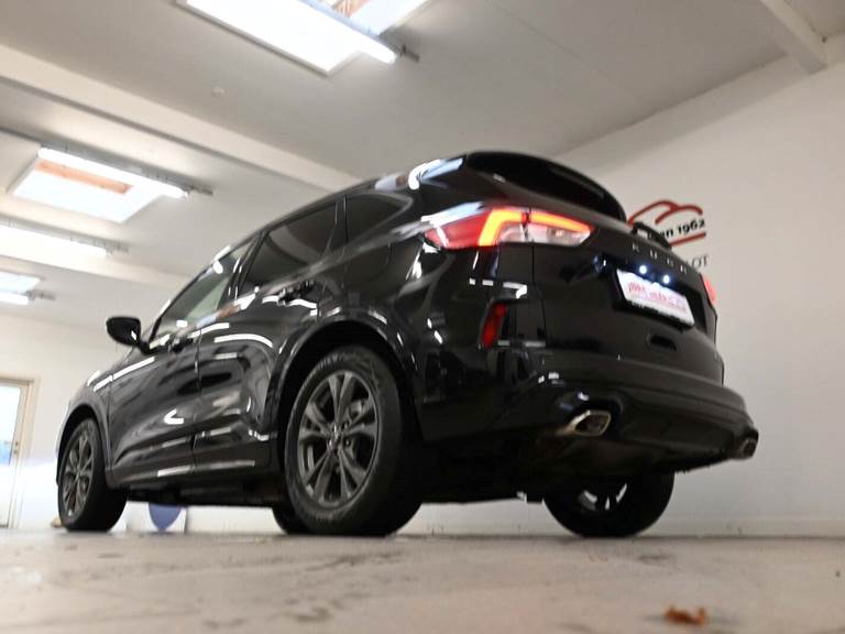 Ford Kuga 2,5 PHEV ST-Line X CVT