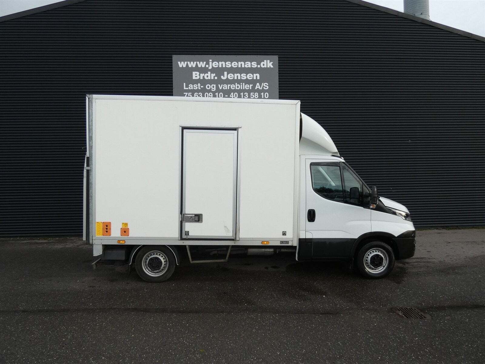 Iveco Daily 2,3 35S14 Alukasse