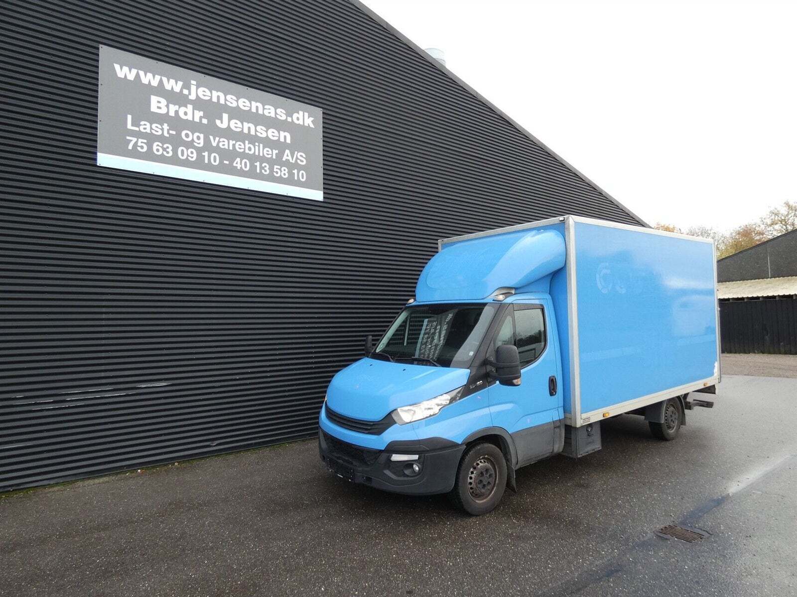 Iveco Daily 2,3 35S16 Alukasse m/lift AG8