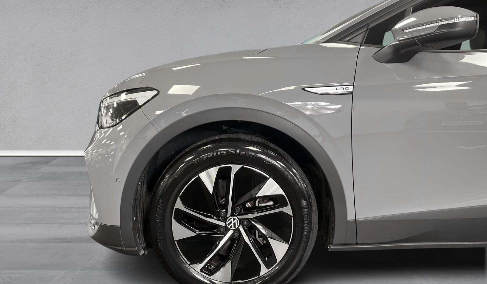 Grå VW ID.4 fra 2022