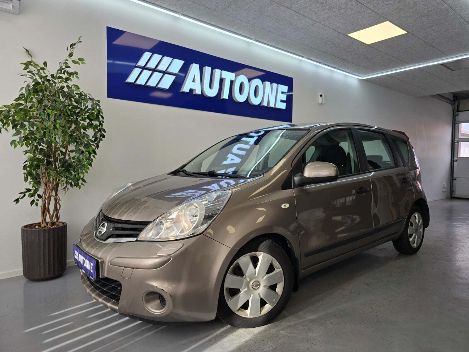 Nissan Note 1,4 Visia
