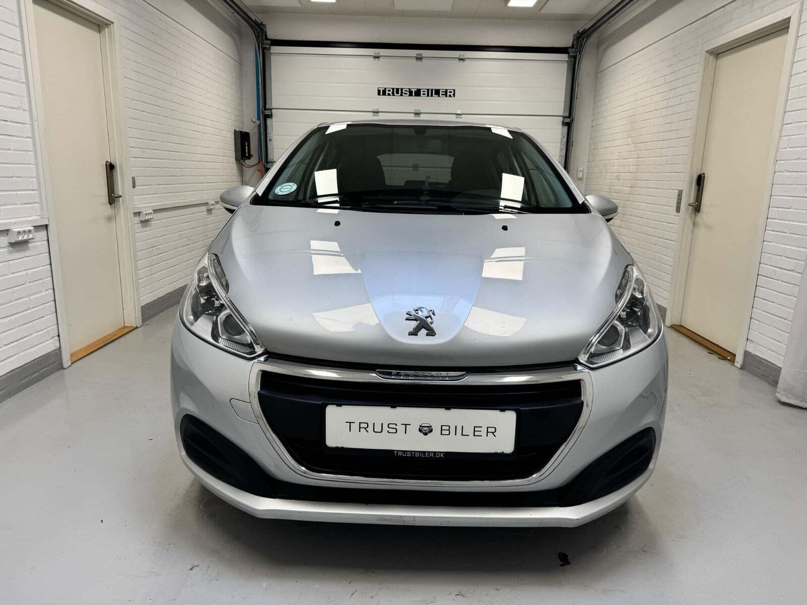 Peugeot 208 1,6 BlueHDi 100 Allure