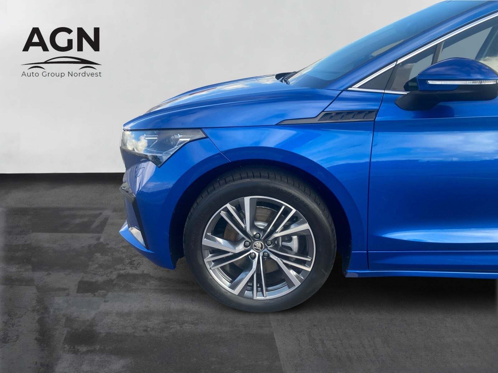 Blå Skoda Enyaq fra 2025