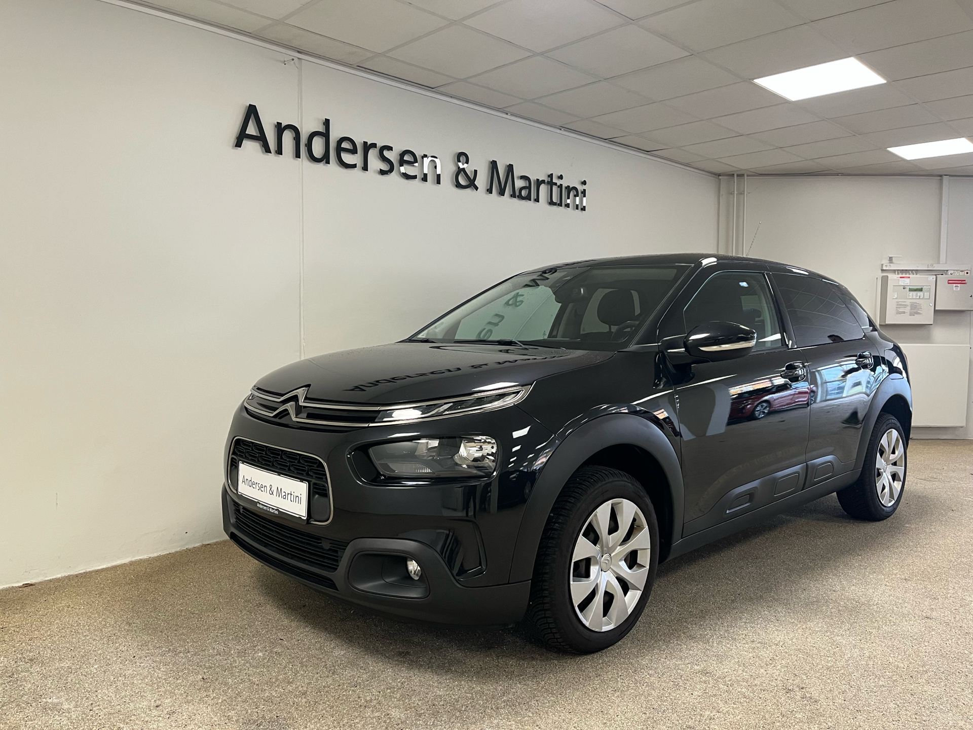 Citroën C4 Cactus 1,2 PureTech Iconic 110HK 5d 6g