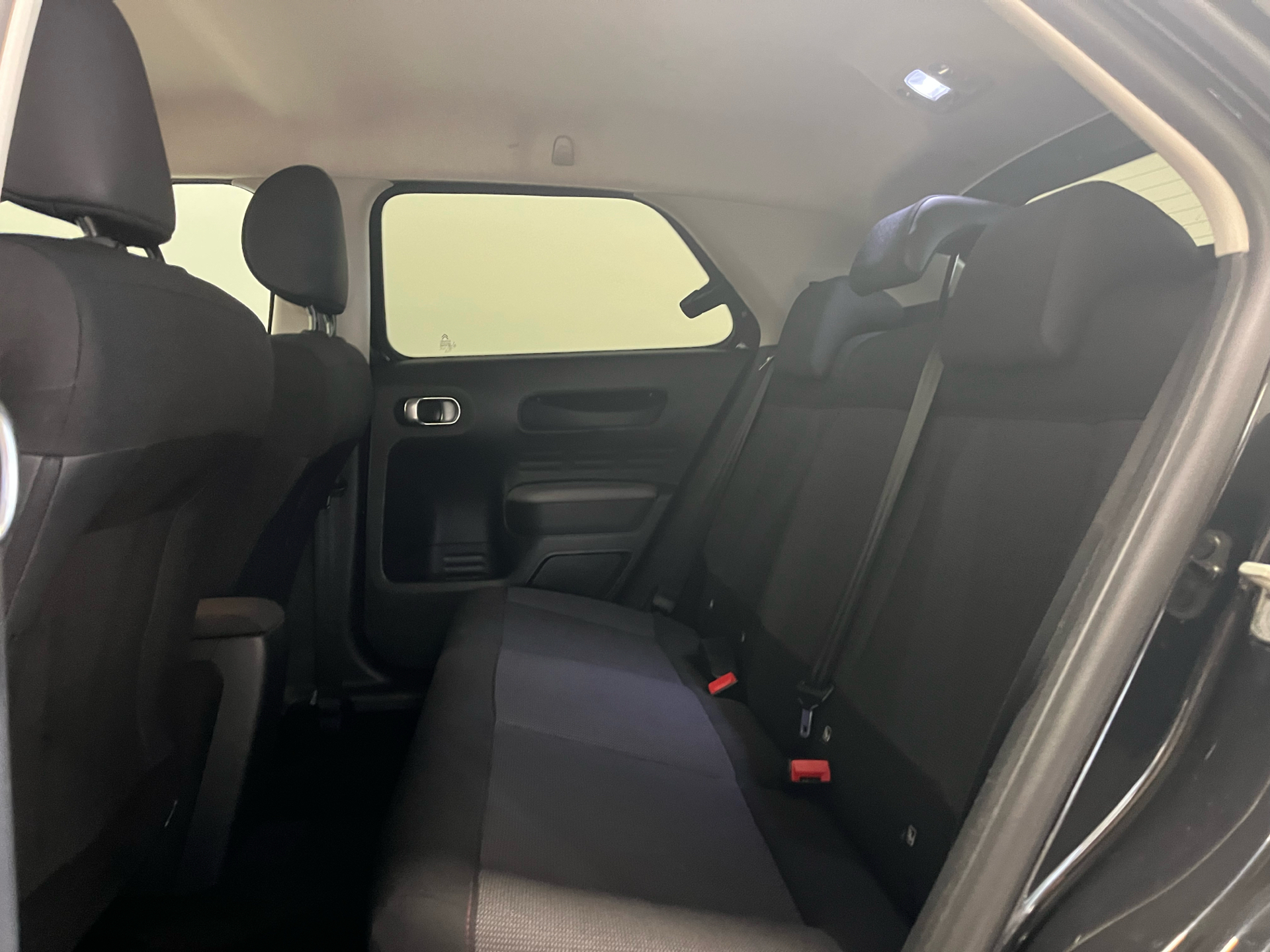 Citroën C4 Cactus 1,2 PureTech Iconic 110HK 5d 6g