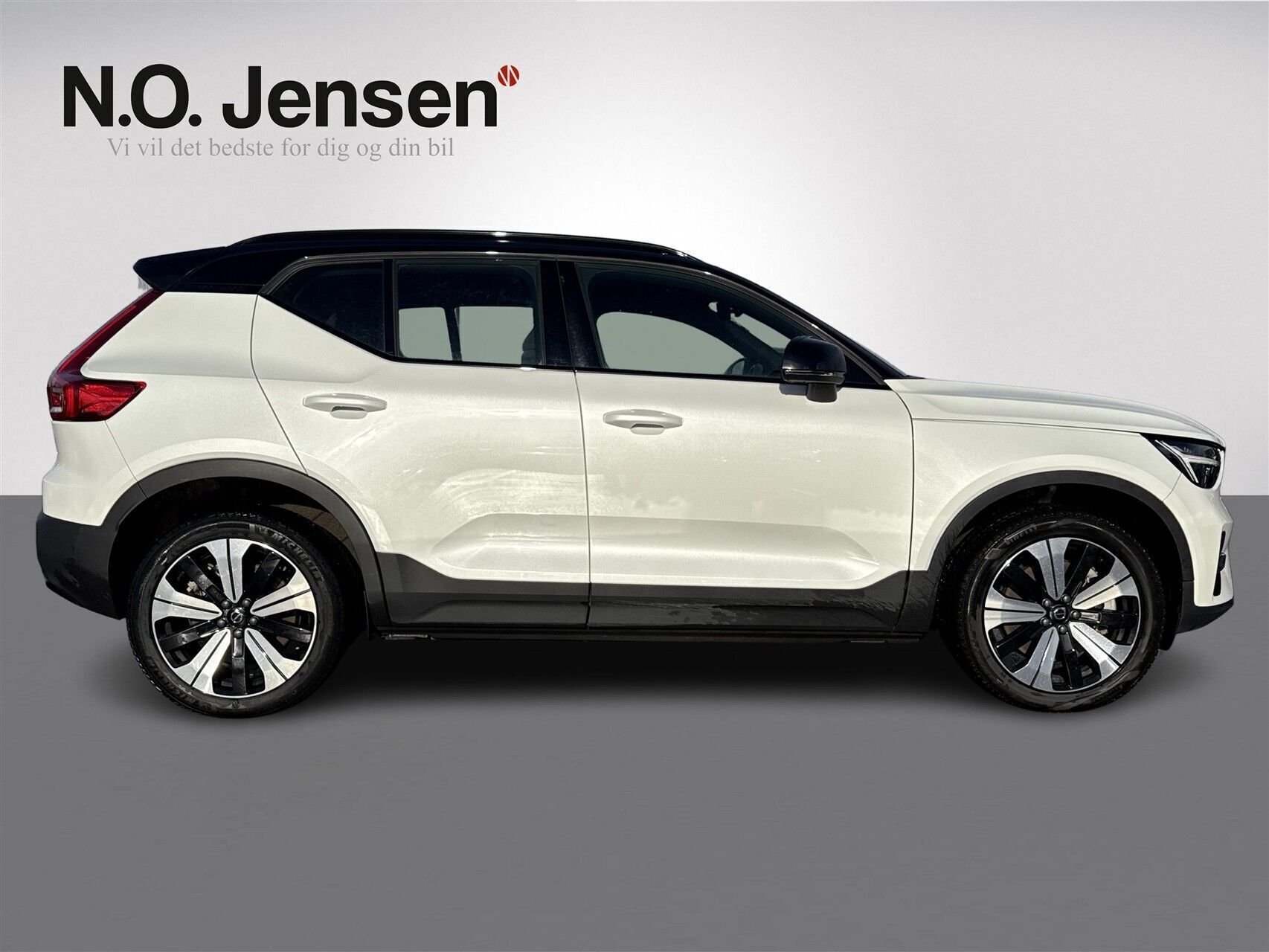 Volvo XC40 P6 Recharge Plus 231HK 5d Aut.