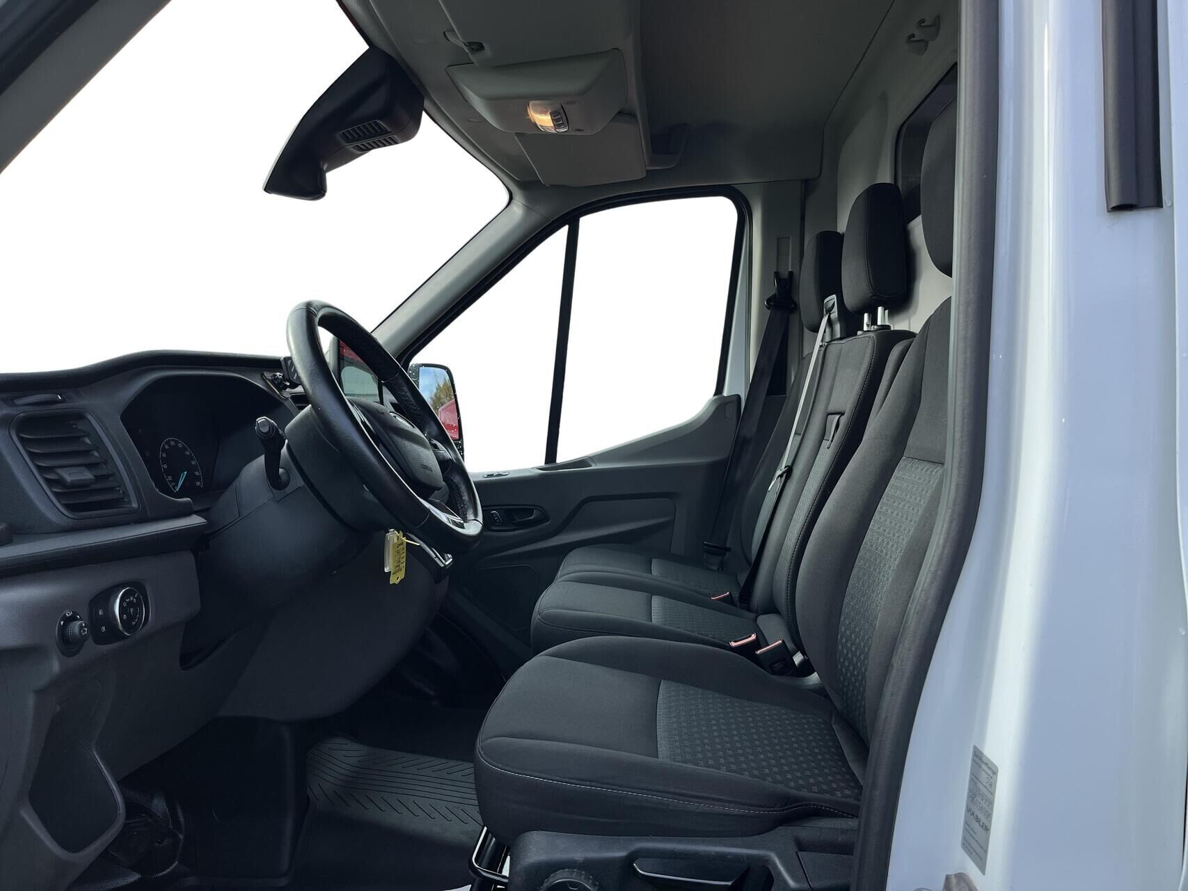 Ford Transit 2,0 350 L3H2 TDCi Trend 170HK Van 6g Aut.