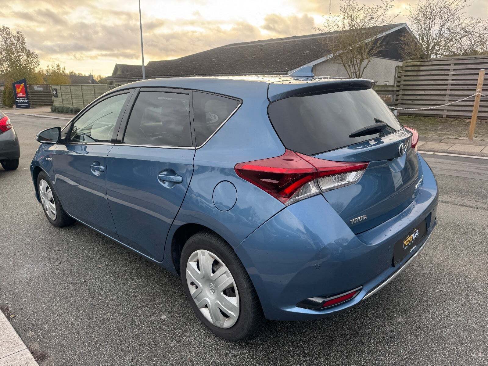 Toyota Auris 1,8 Hybrid H2 Comfort CVT