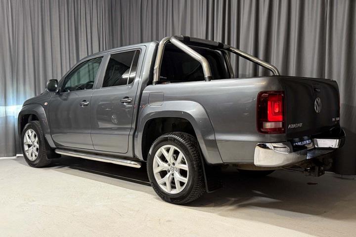 Grå VW Amarok fra 2017