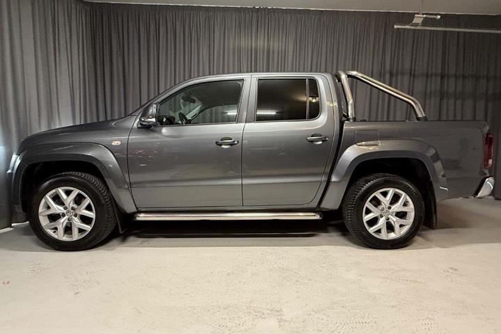 Grå VW Amarok fra 2017
