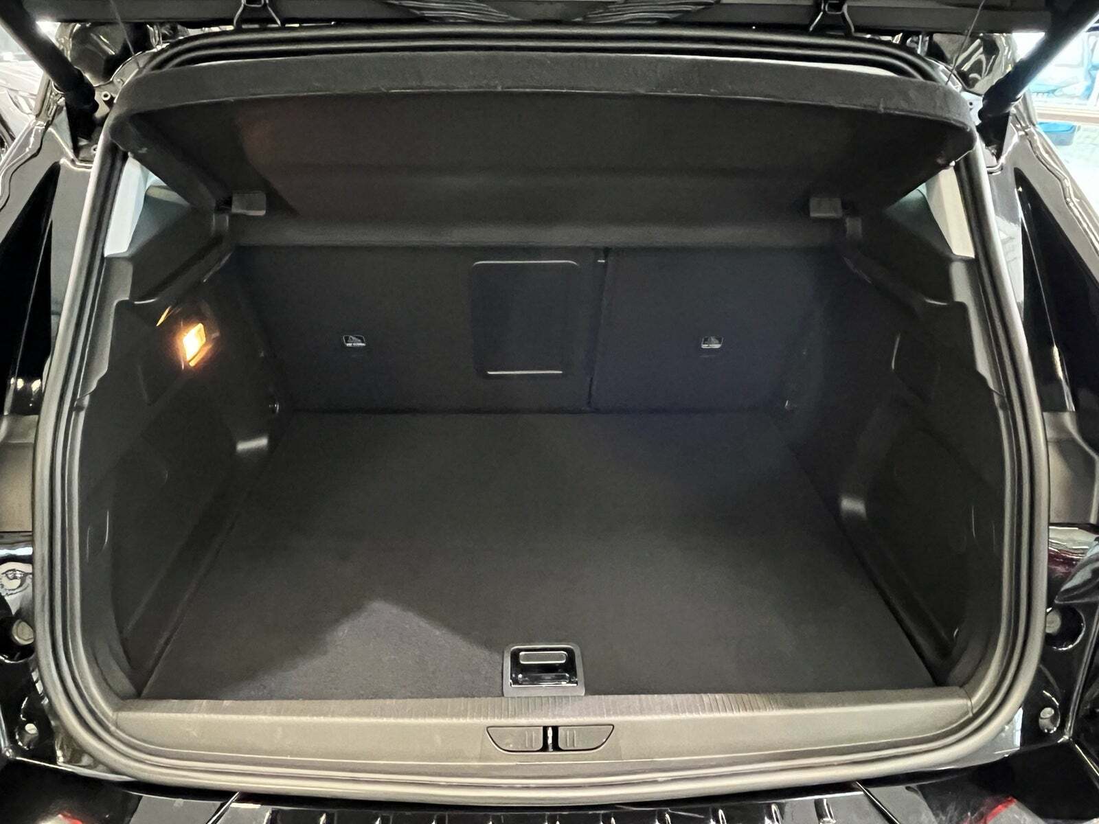 Sort Opel Grandland fra 2022