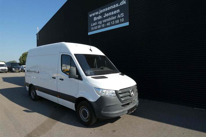 Hvid Mercedes Sprinter 316 fra 2019