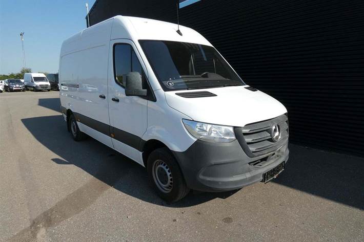 Hvid Mercedes Sprinter 316 fra 2019