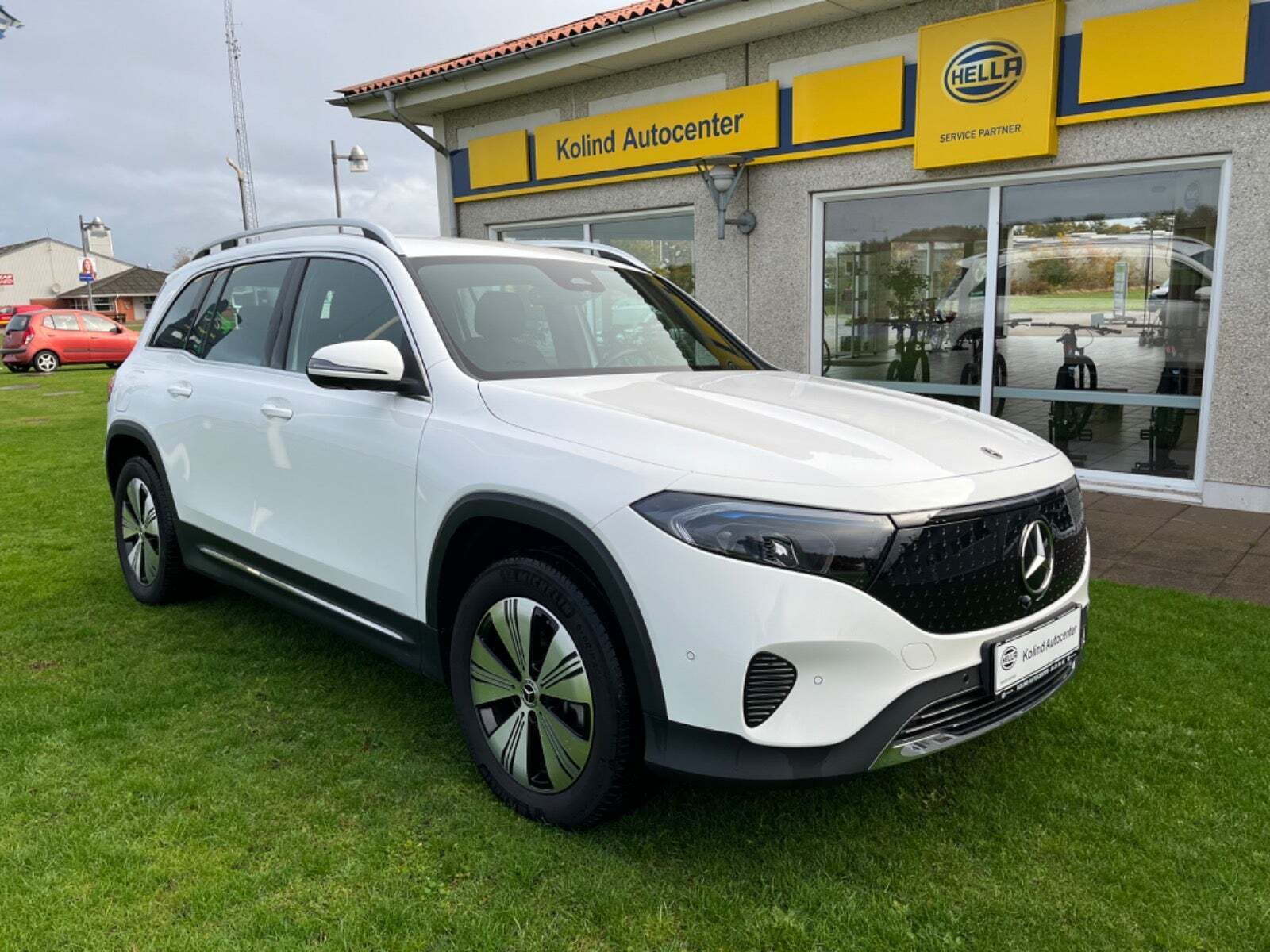 Mercedes EQB300 Progressive Advance 4Matic