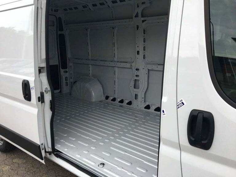 Citroën Jumper 33 2,2 BlueHDi 140 L3H2 FlexLine