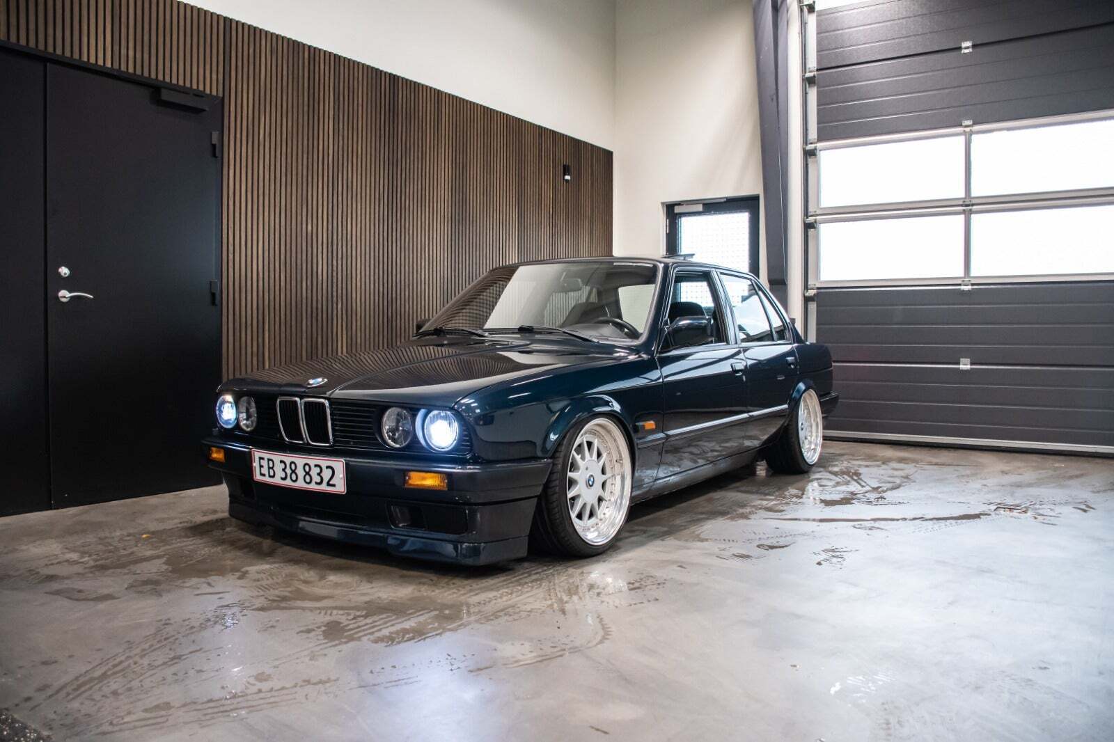 BMW 320i 2,0