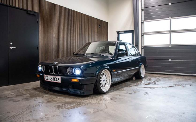 BMW 320i 2,0