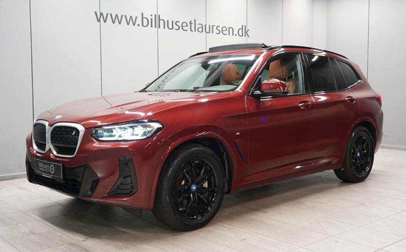 BMW iX3 Charged M-Sport
