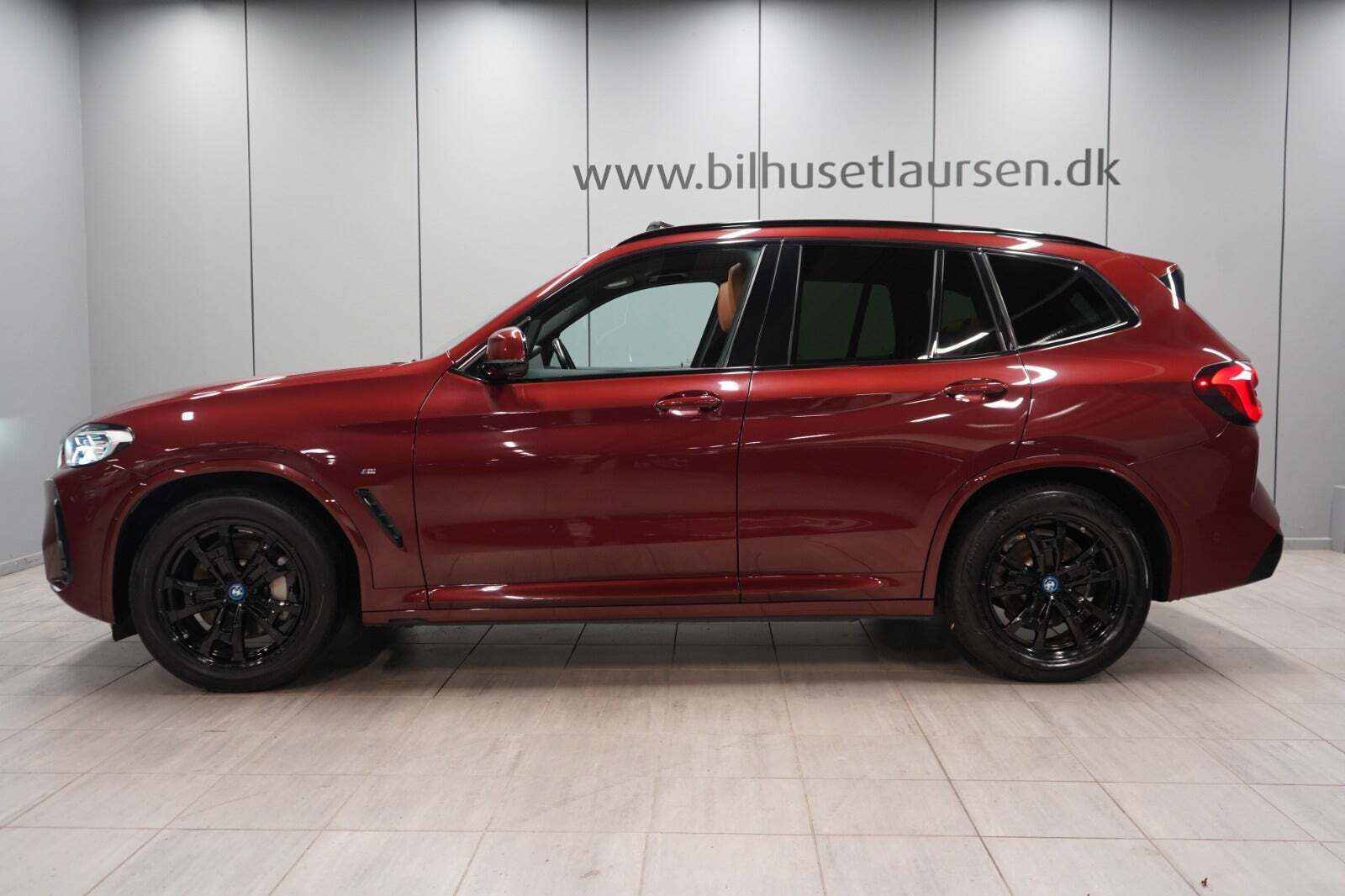 BMW iX3 Charged M-Sport