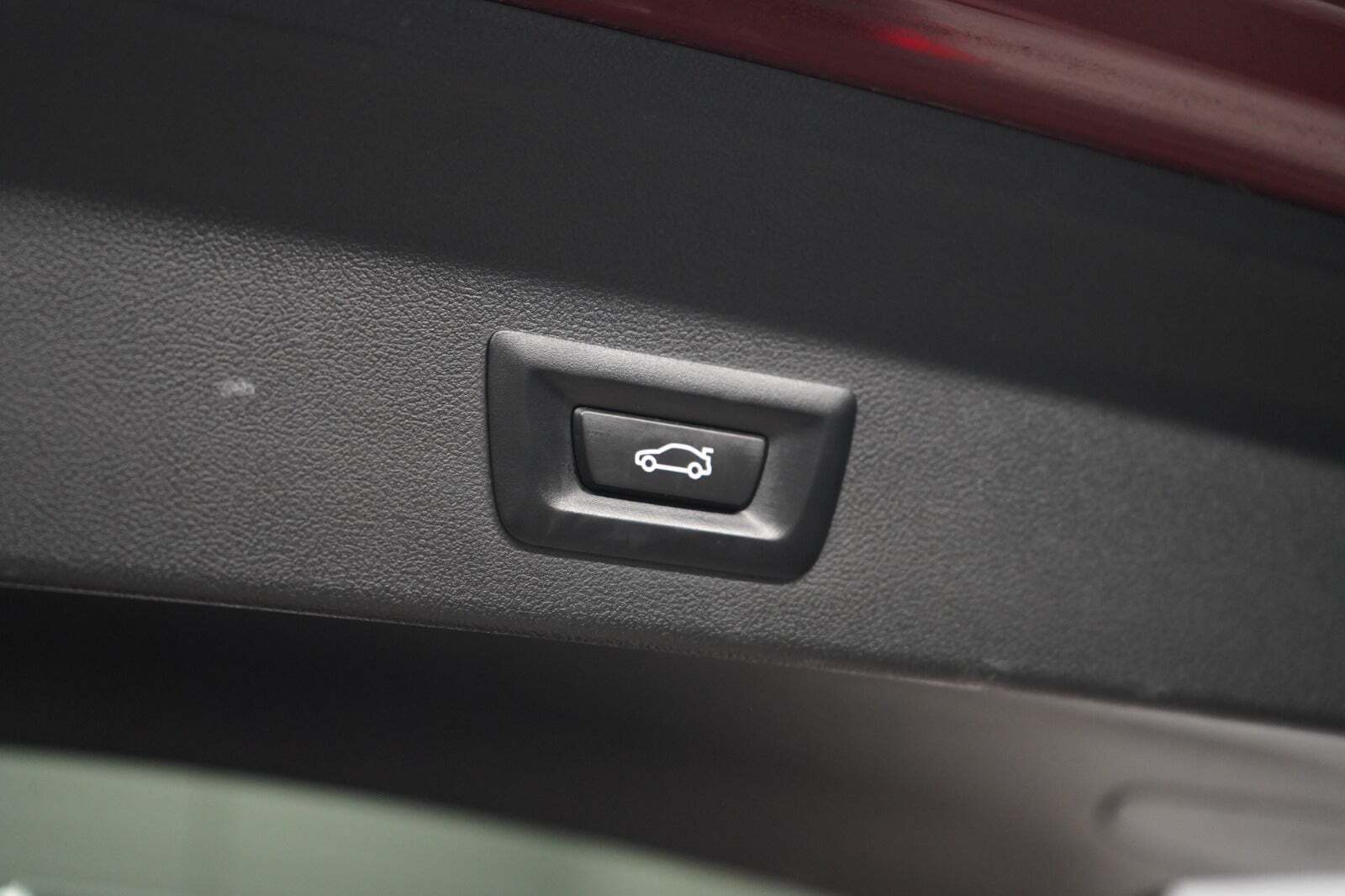 BMW iX3 Charged M-Sport