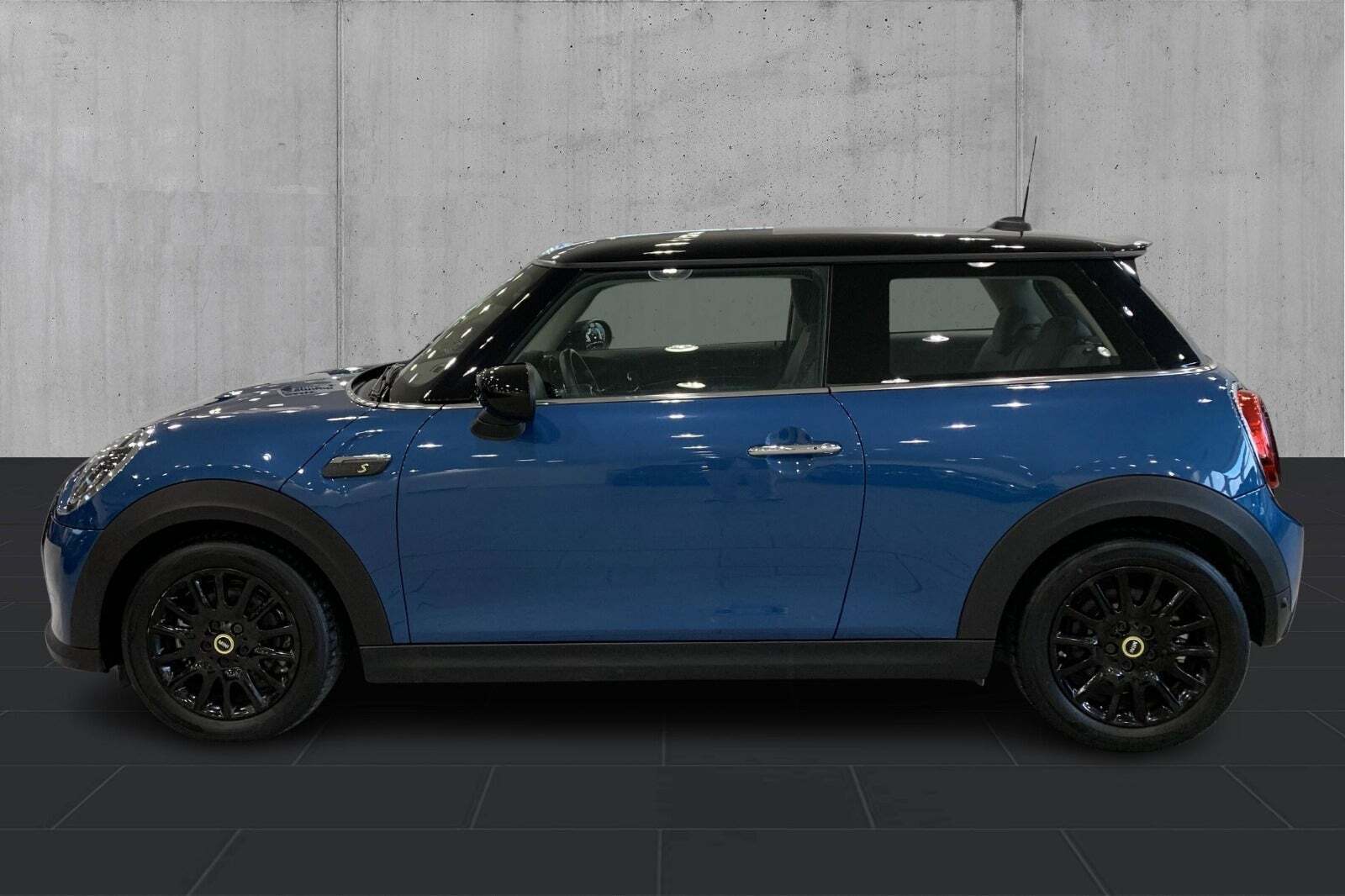 Mini Cooper SE Essential