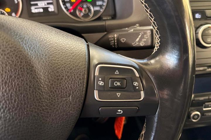 Sort VW Touran fra 2013
