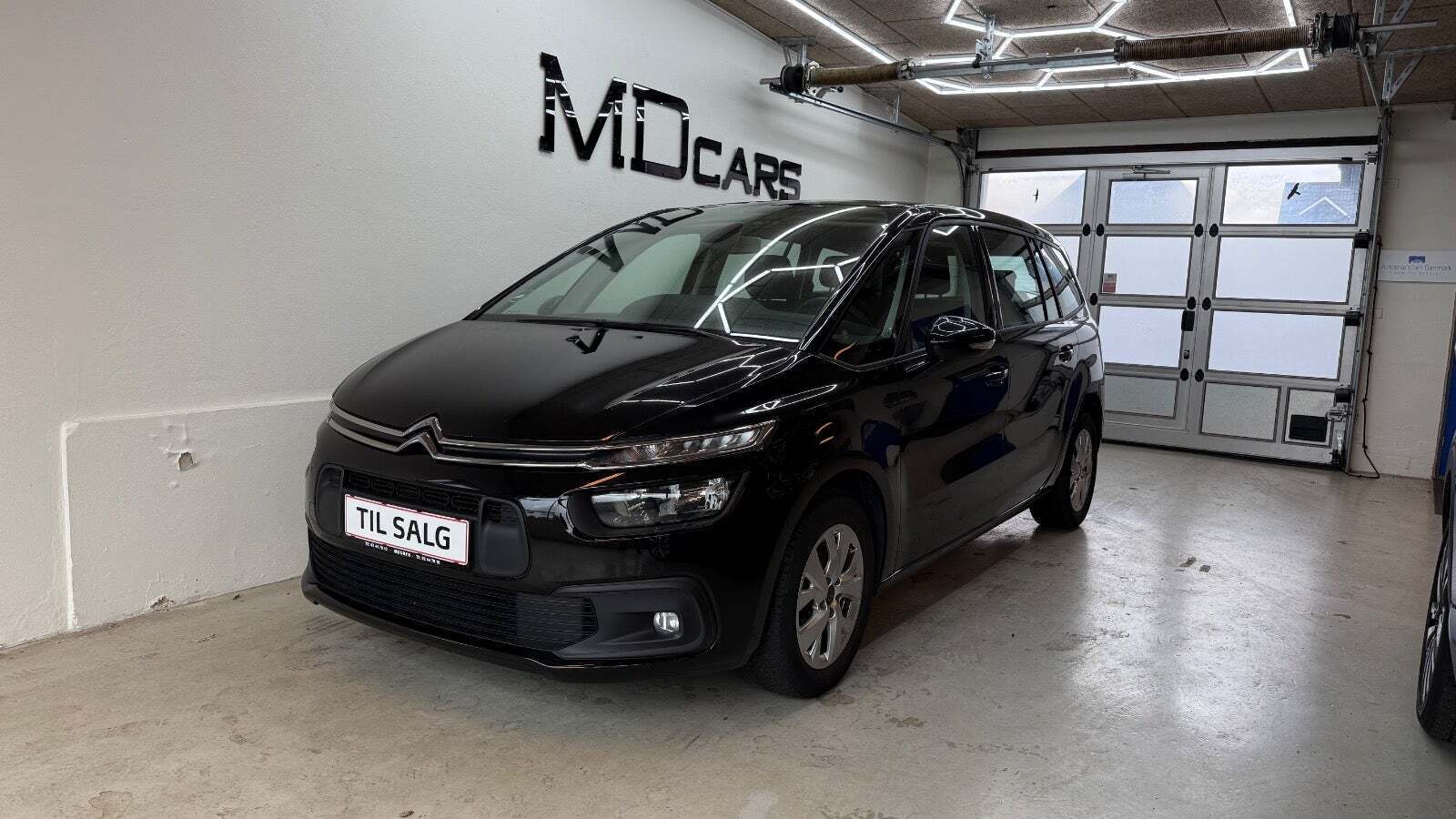 Grå Citroën Grand C4 SpaceTourer fra 2018