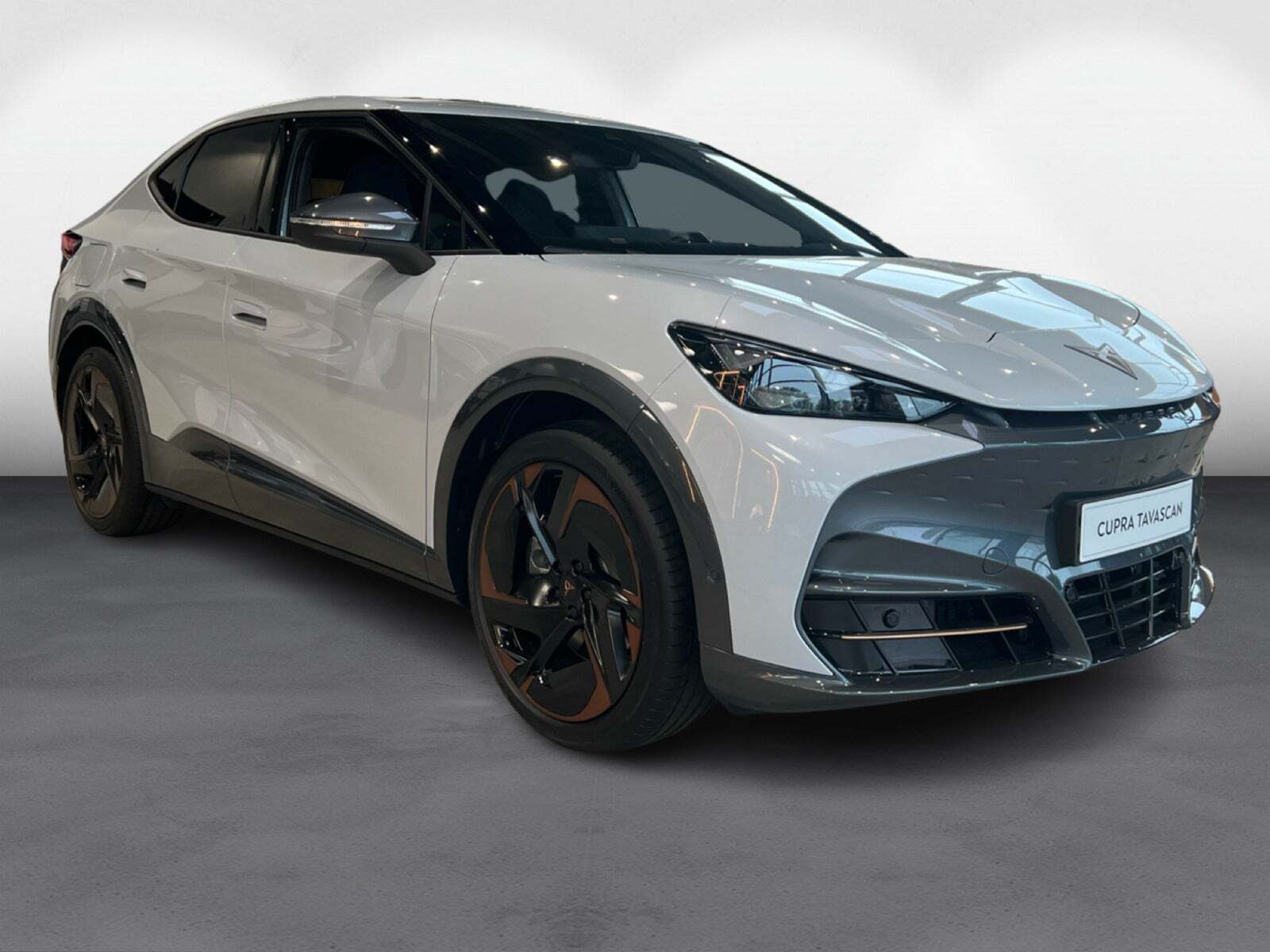 Cupra Tavascan 77 VZ Adrenaline