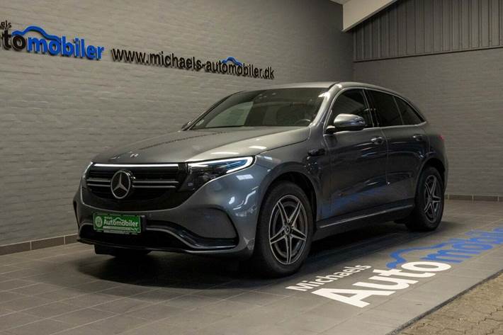 Grå Mercedes EQC400 fra 2020 set udefra