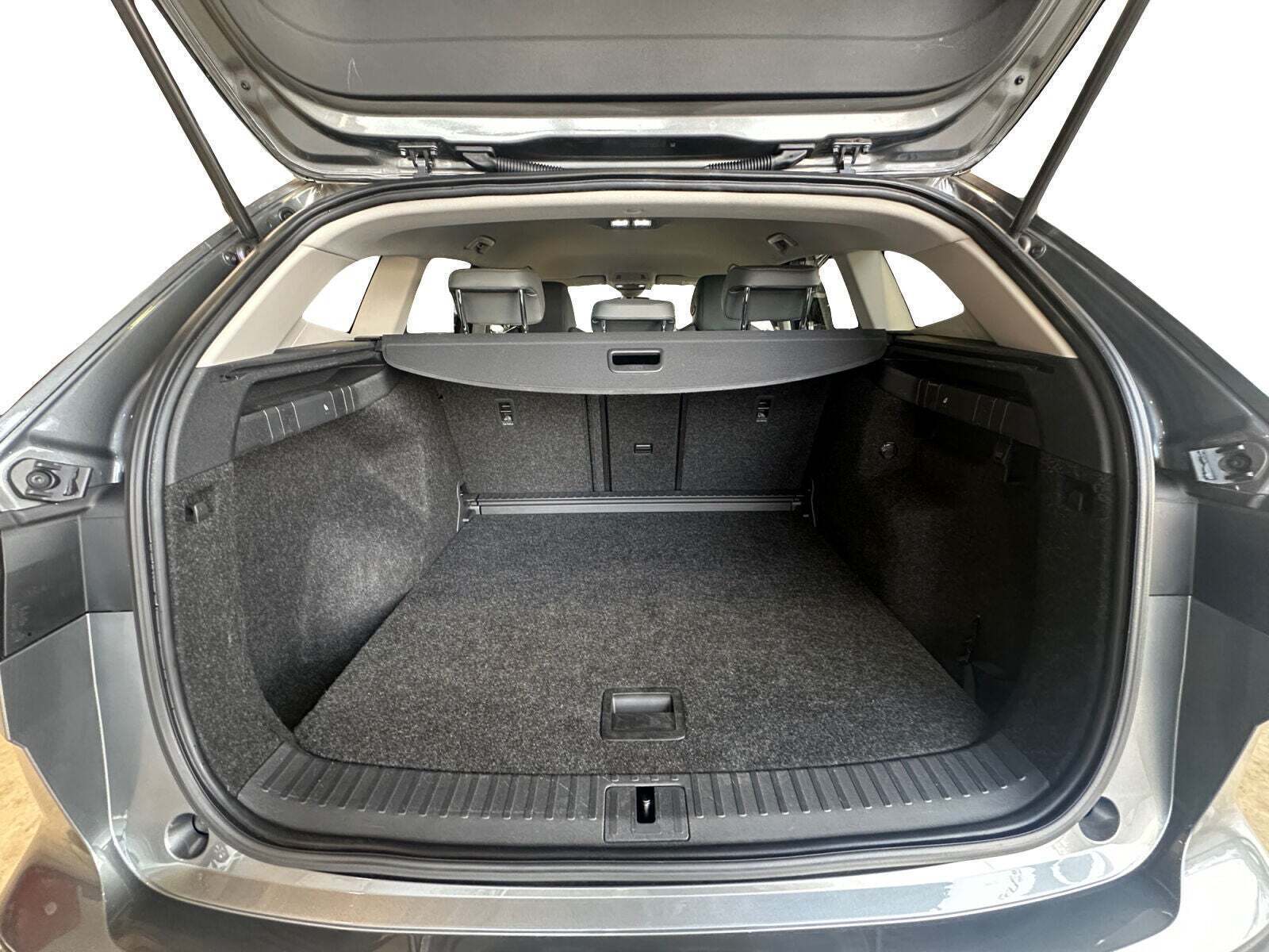 Grå Skoda Enyaq fra 2022