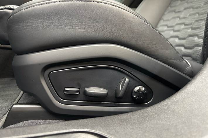 Blå Audi RS e-tron GT fra 2025