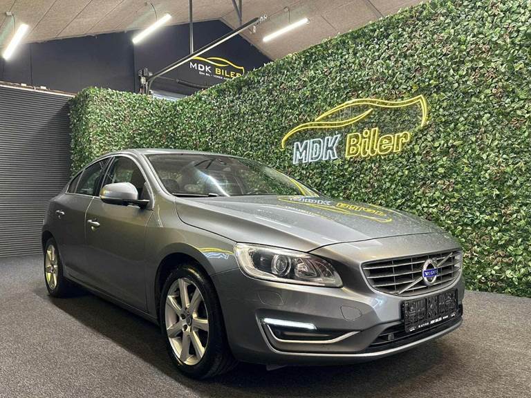 Volvo S60 2,0 T3 152 Summum