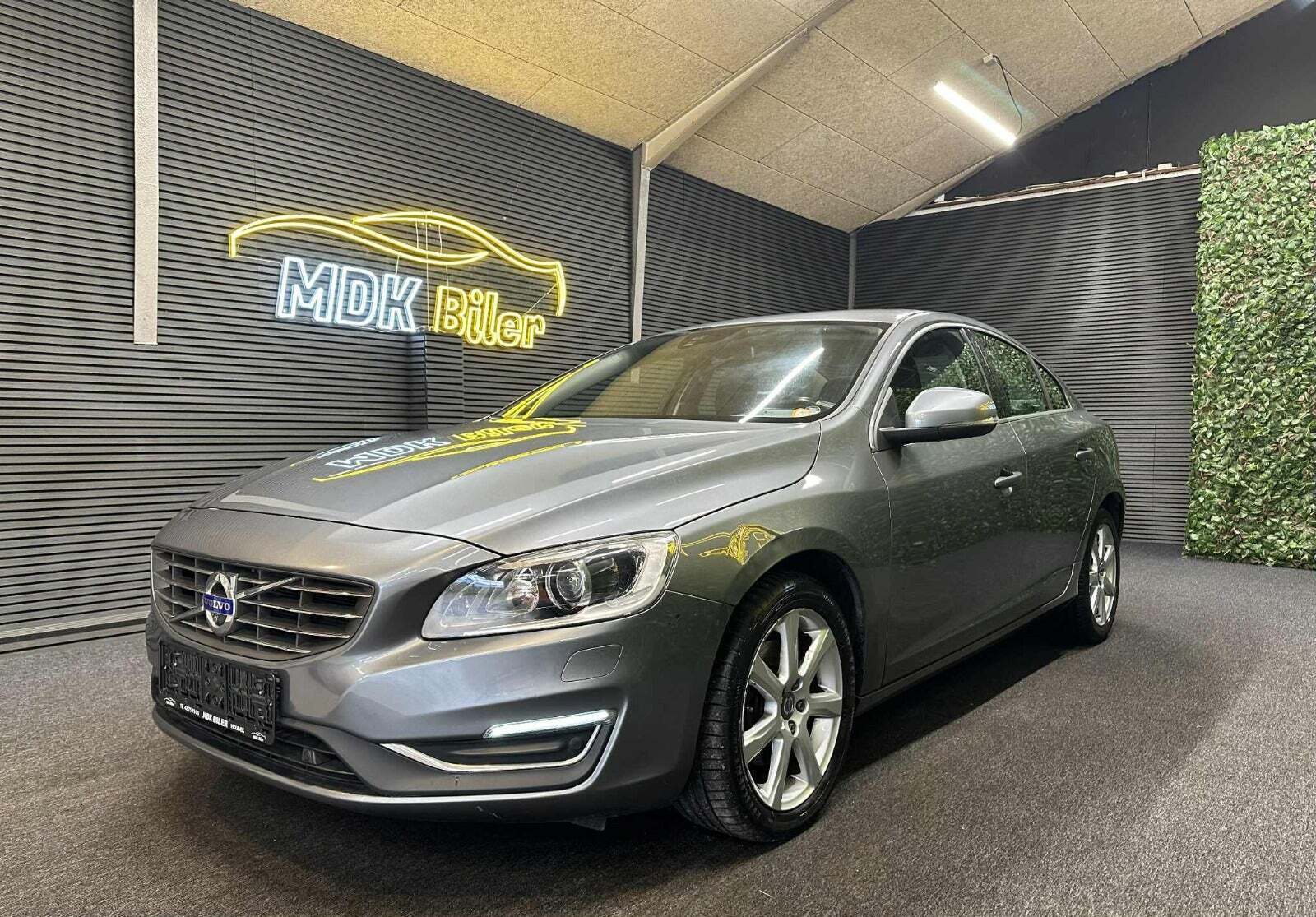 Volvo S60 2,0 T3 152 Summum