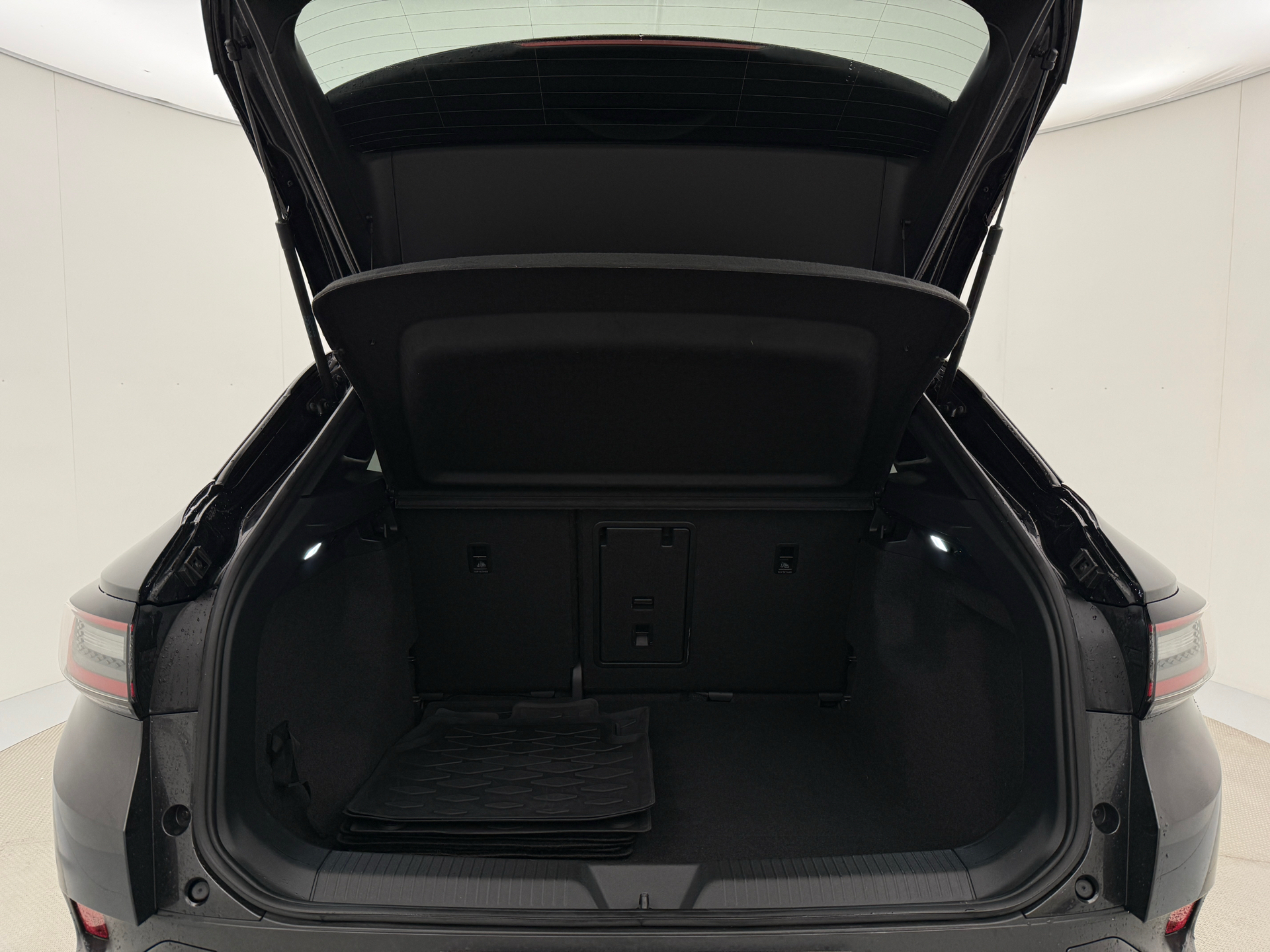 Grå VW ID.4 fra 2021