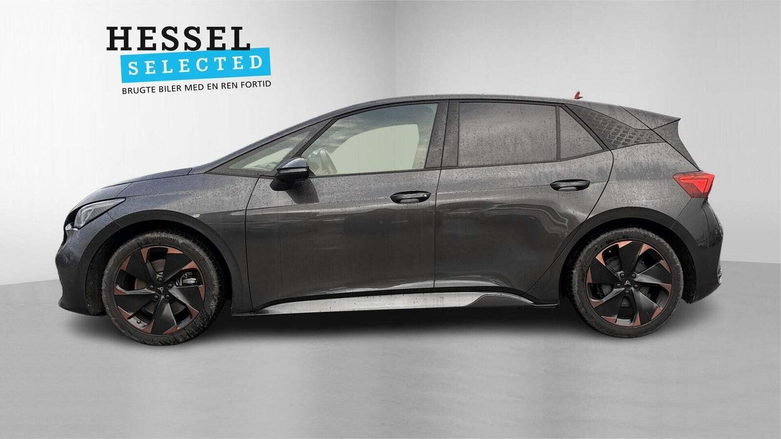 Grå Cupra Born fra 2023