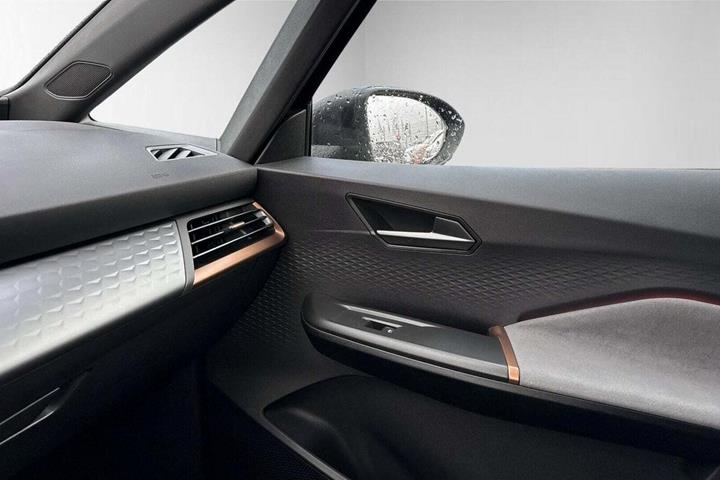 Grå Cupra Born fra 2023