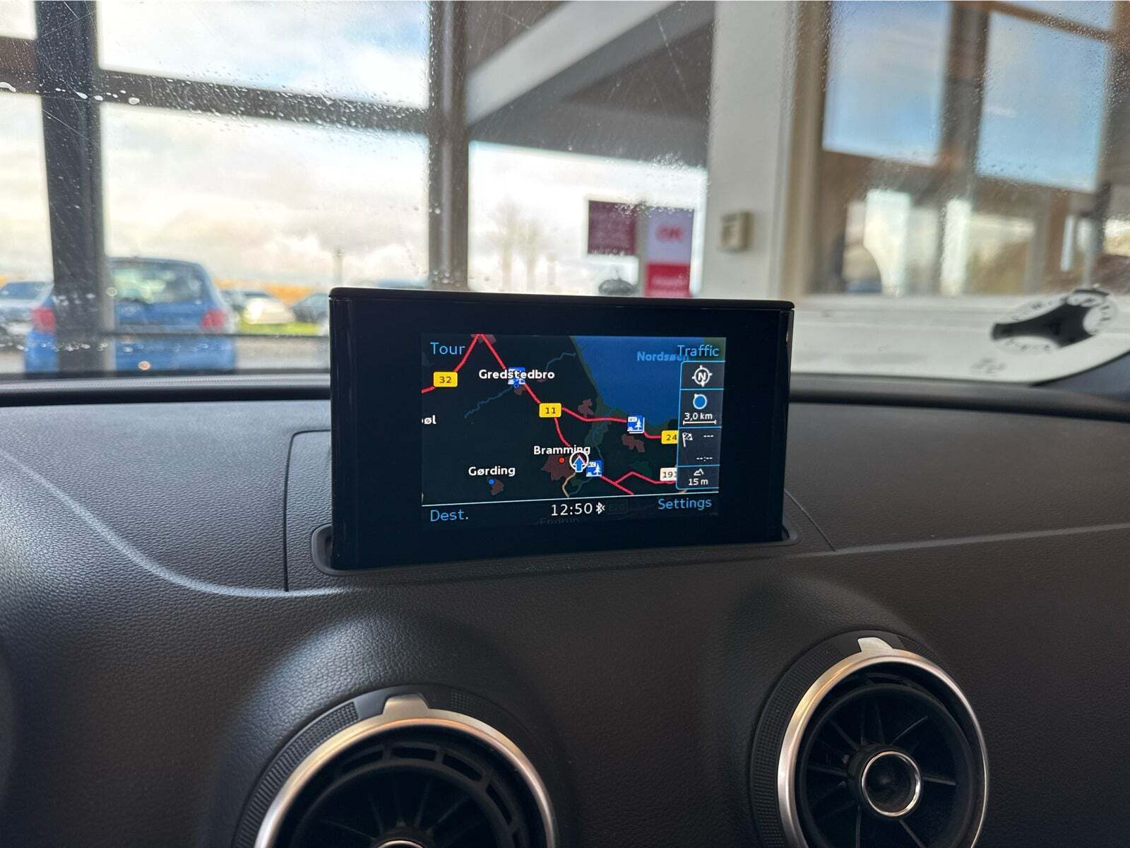 Grå Audi A3 fra 2016