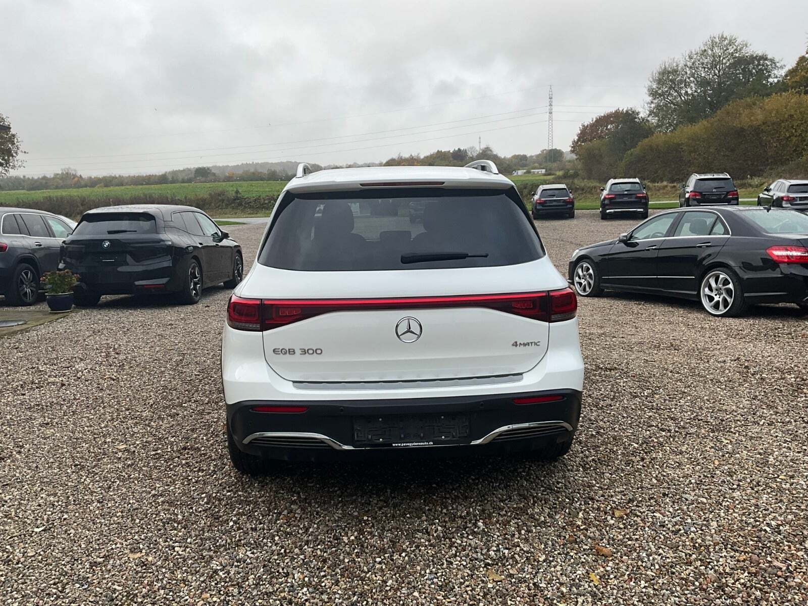 undefined Mercedes EQB300 fra 2022