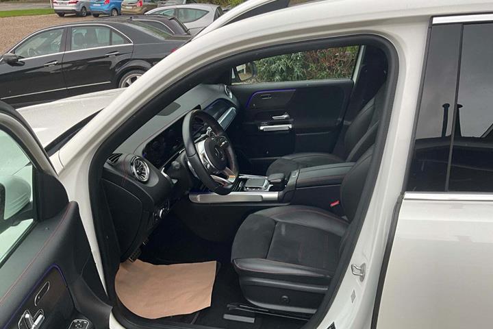 undefined Mercedes EQB300 fra 2022