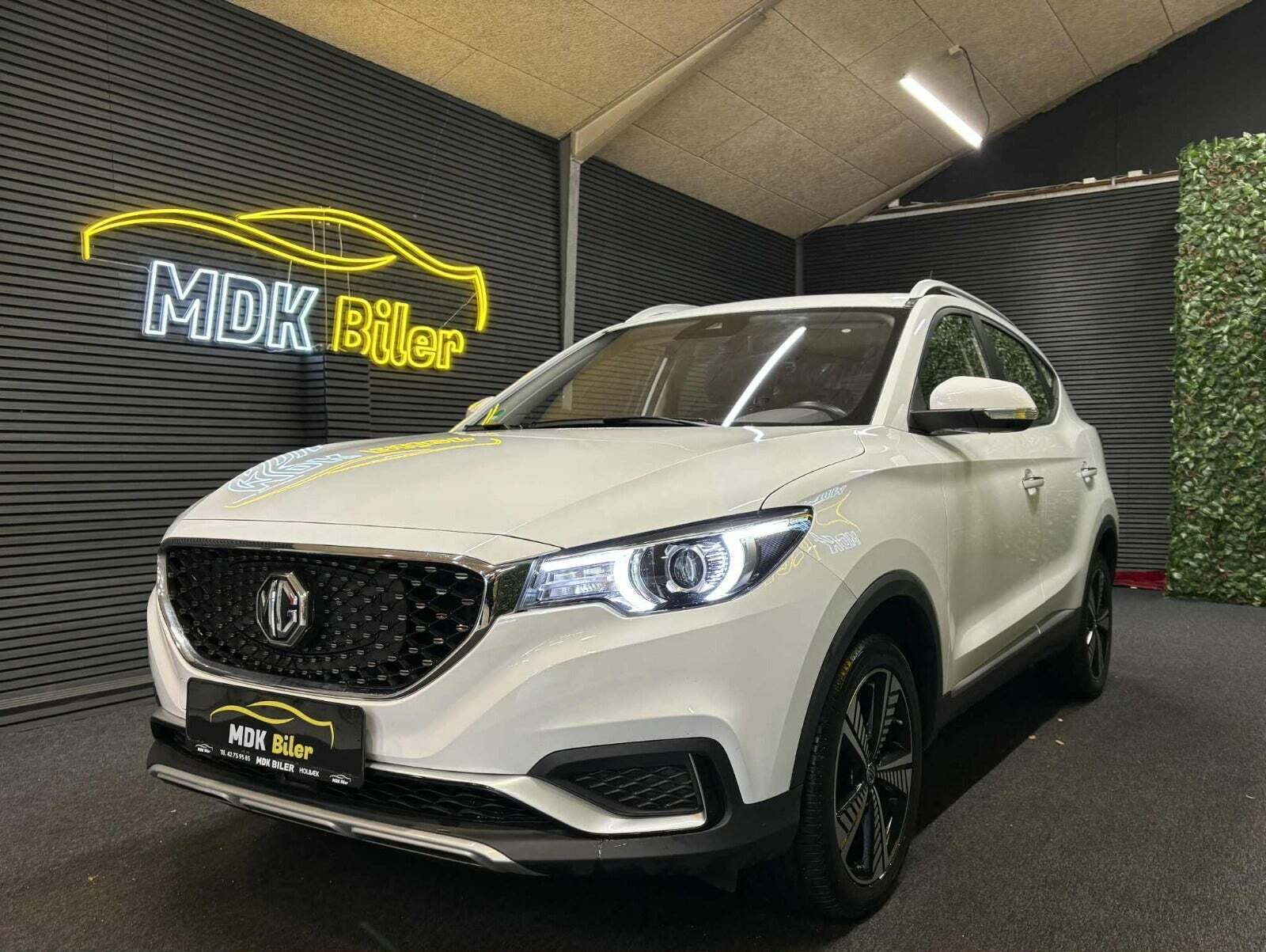 MG ZS EV Luxury