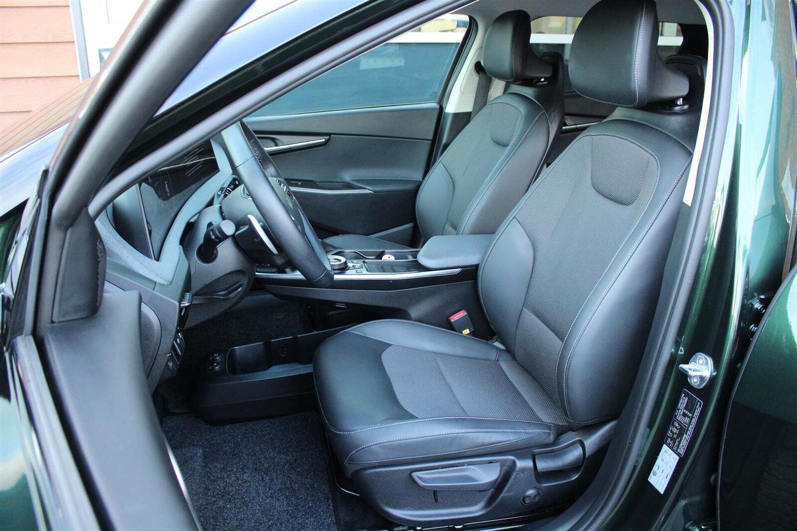 Kia EV6 77 Long Range Access