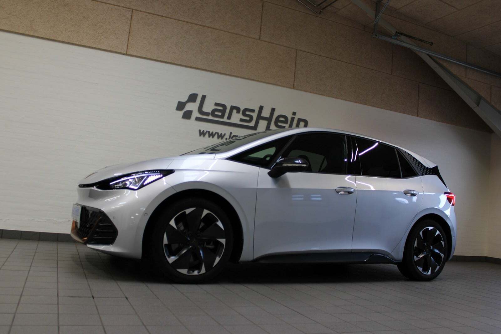 Cupra Born 77 e-Boost Dinamica