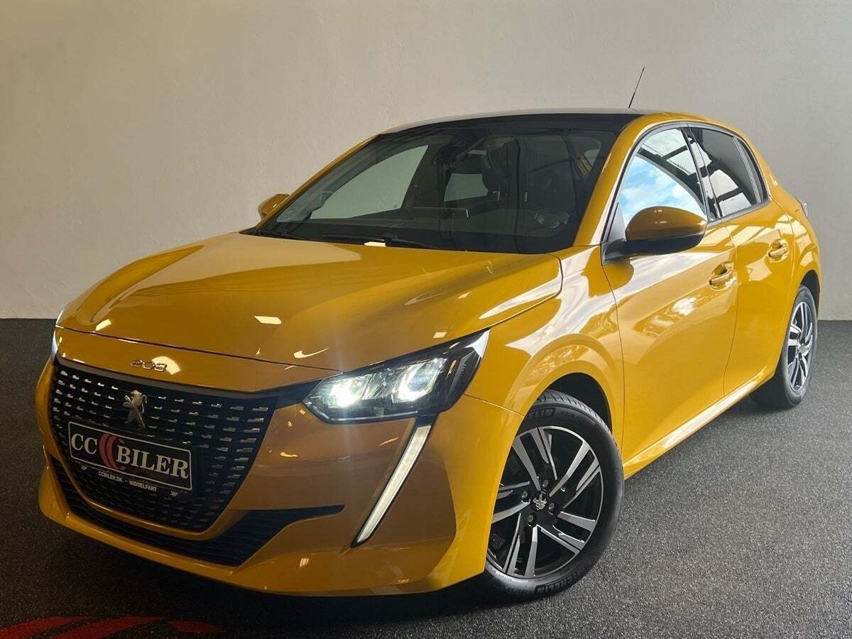 Gul Peugeot 208 fra 2021 set udefra