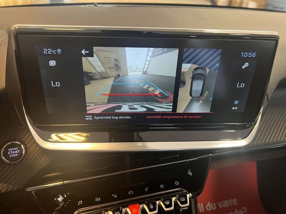 Gul Peugeot 208 fra 2021