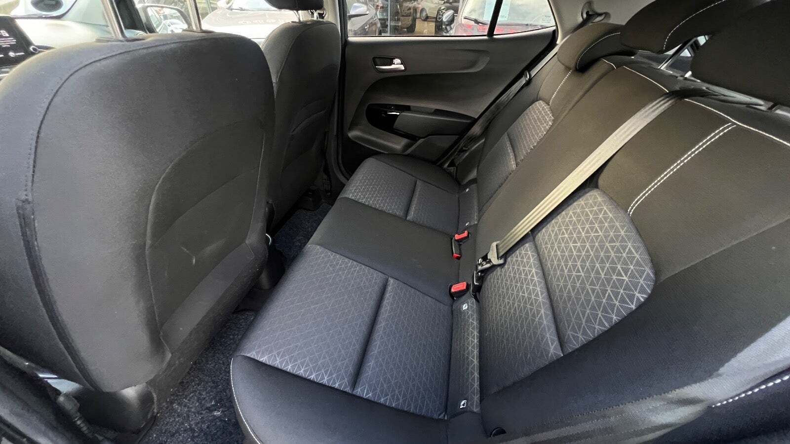 Orange Kia Picanto fra 2023