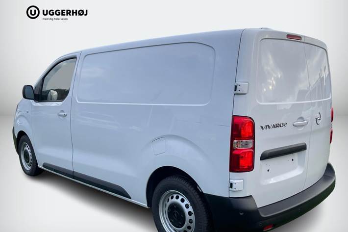 Hvid Opel Vivaro-e fra 2023