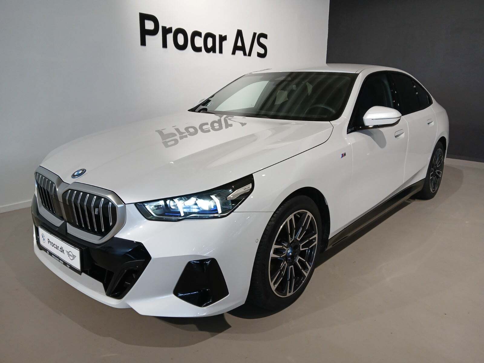 BMW i5 eDrive40 M-Sport