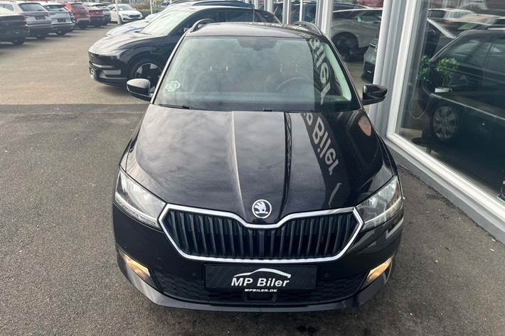 Sort Skoda Fabia fra 2021
